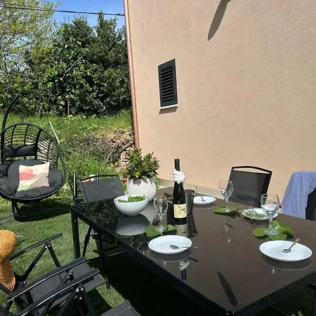 Apartman Lex *